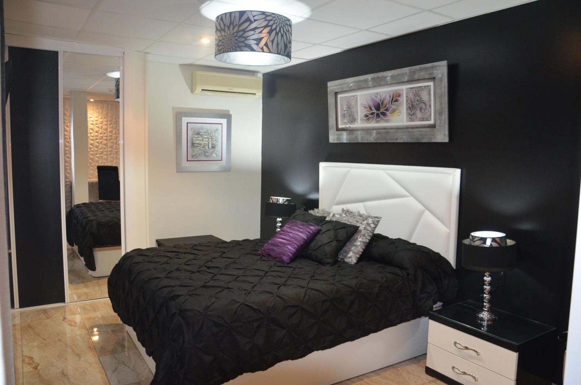 Hostal Mont Royal Аликанте Екстериор снимка