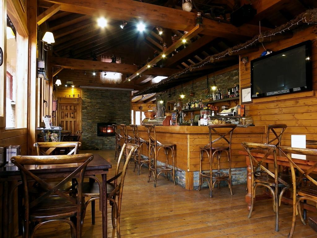 Hostal Mont Royal Аликанте Екстериор снимка