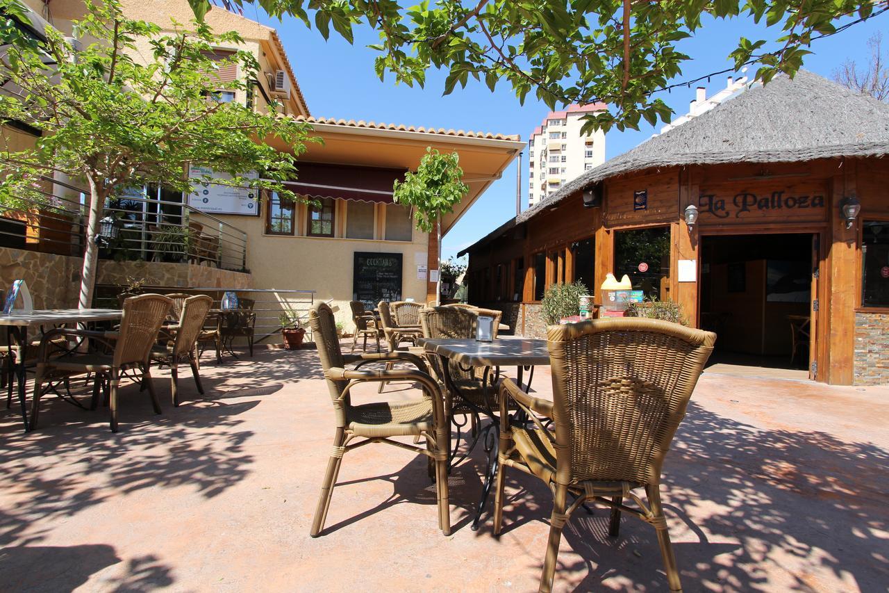 Hostal Mont Royal Аликанте Екстериор снимка
